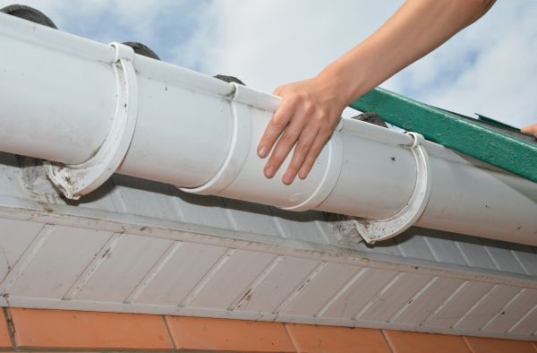 Cost of Barn Gutter Installation in South Lyon